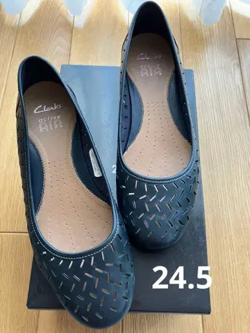 클락스 액티브 에어 플랫슈즈