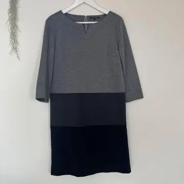 23구 무릎 기장 원피스 사이즈 38