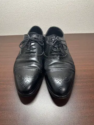 SHIPS 쉽스 블랙 가죽 윙 칩 드레스 신발