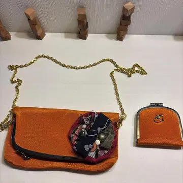 크레이프 원단 숄더백