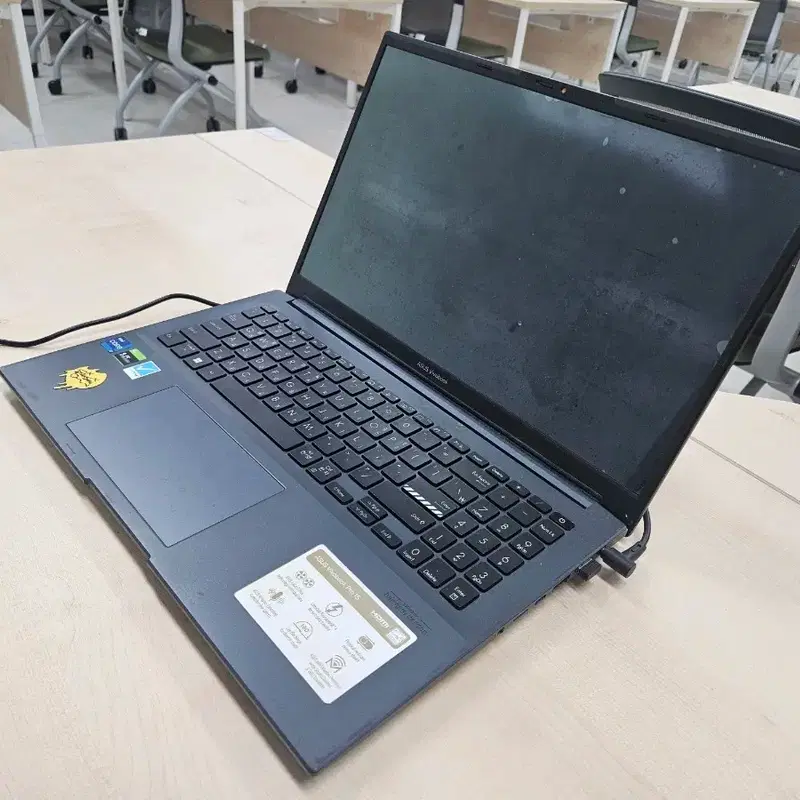 ASUS Vivobook Pro 15 OLED (i7-12650H / R