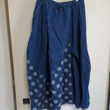 미사용 새상품 택 없음 밀로피엘 도트 변형 데님 롱 스커트