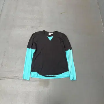 00s Armani exchange 레이어드 롱 티셔츠 2tone