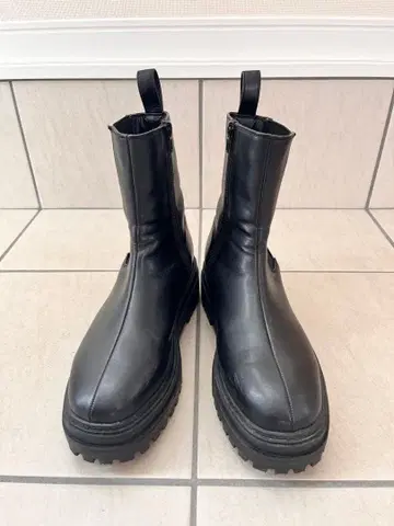 통굽 가죽 사이드 고어 부츠 아줄바이마우지 블랙 L 사이즈