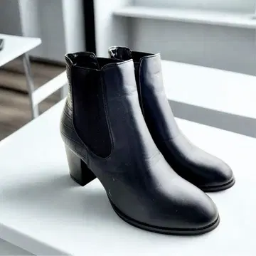 블랙 사이드 고어 부츠 중간 힐