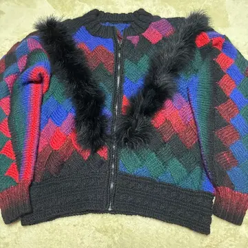 손뜨개질 퍼 포함 니트 점퍼 울 100%