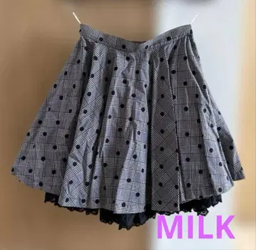 MILK 무릎 기장 플레어 스커트 도트 체크