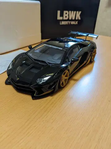 오토아트 1/18 람보르기니 아 벤타도르 LB-WORKS