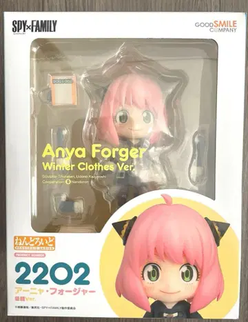 아냐 포저 윈터 코스튬 넨도로이드 피규어