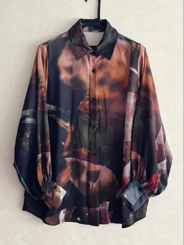 [ HARE ] 플라워 콜라주 퍼프 셔츠