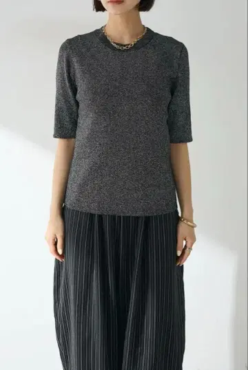 새상품 안드레아 앤 코 ANDREA&Co. 라메 상의