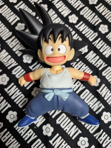 드래곤볼 손오공 카린님 소프트 비닐 2체 세트