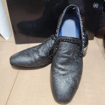 FUGA 블랙 페인트 체인 로퍼