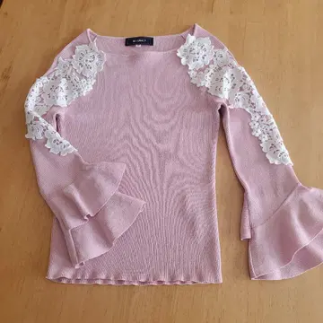 M's Gracy 핑크 레이스 플레어 소매 상의 40