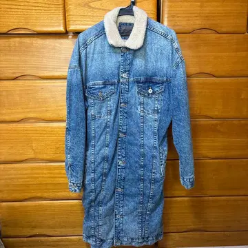 ZARA 데님 롱 코트 보아 안감