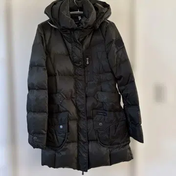 캘빈클라인 다운 다크 카키 블랙