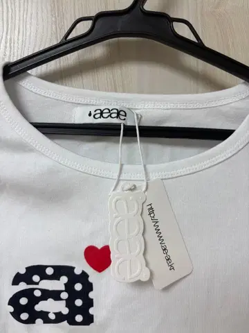 aeae 도트 긴팔 상의 화이트