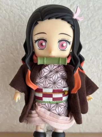 넨도로이드돌 카마도 네즈코 피규어 상자 없음