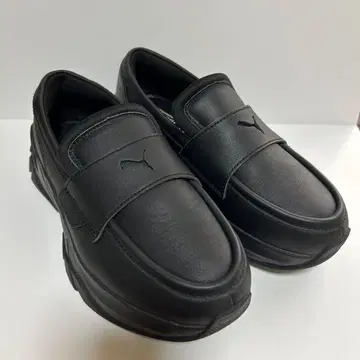 PUMA 우먼 로퍼 24.5cm 블랙 통굽