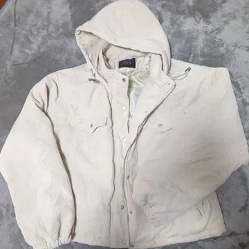 SUREVE 코듀로이 다운 자켓 크림색