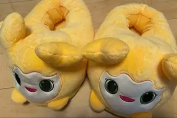 TWICE LOVELYS GiGO 한정판 봉제 인형 슬리퍼 지효