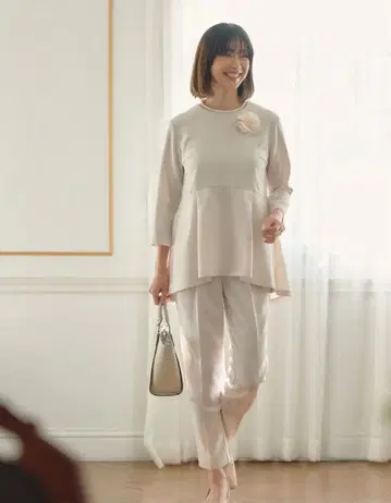 택 포함 새상품 엘르 품격 있게 입는 세레모니 블라우스