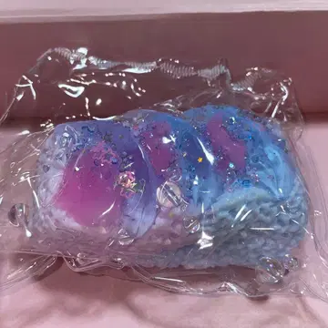 파랑 보라색 그라데이션 복숭아 케이크 kikisquishy 반짝반짝