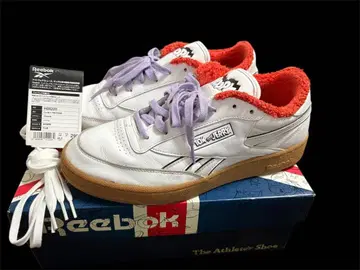 Reebok 톰과 제리 스니커즈