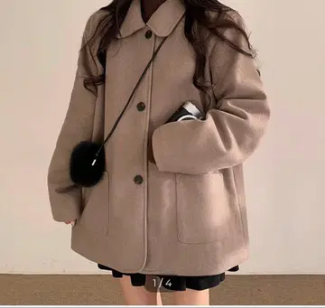 sona 루즈핏 라운드 칼라 하프 코트