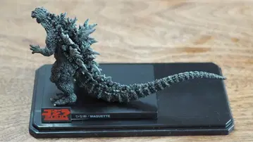 고질라 2000 피규어