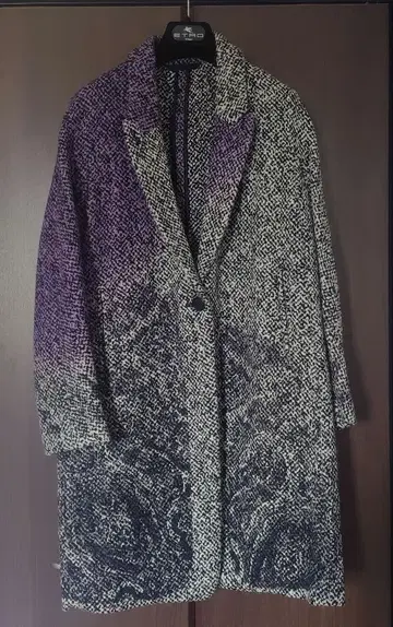 ETRO 보라색과 블랙 그라데이션 롱 코트 새상품급