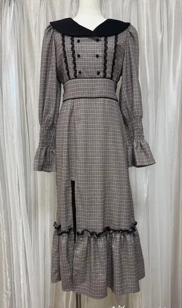 새상품급 BUBBLES 버블스 슬릿 체크 원피스