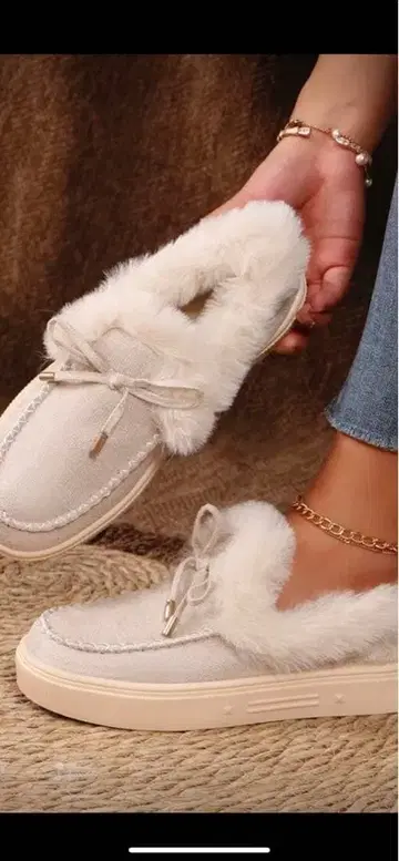 퍼 통굽 어그 부츠 23cm 미사용 새상품