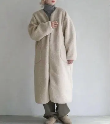 이짜카매니아 보아 롱 코트 에크루