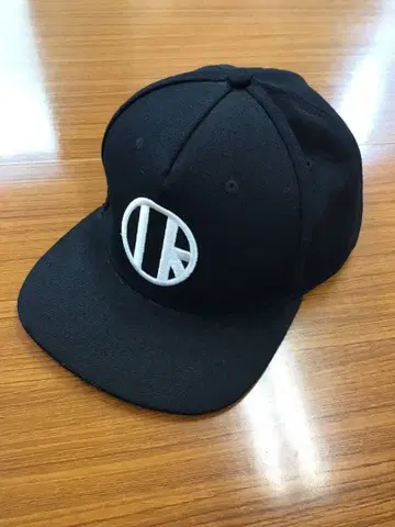 ONE OK ROCK 캡 블랙 원오크 모자 라이브 굿즈 나기사엔