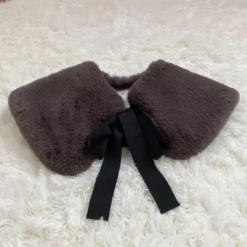 [ 새상품급 ] yori 요리 그레이 퍼 탈부착 카라