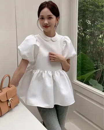 벌스데이 바쉬 CLARISSE PEARL BUTTON TOPS