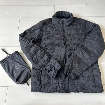 UNIQLO 울트라라이트 다운 블랙