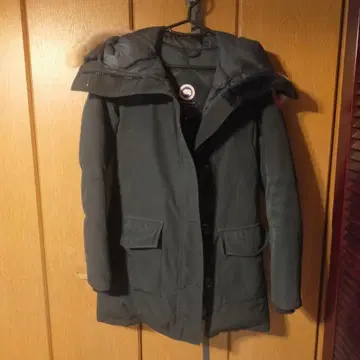 Canada Goose 블랙 다운 자켓 M