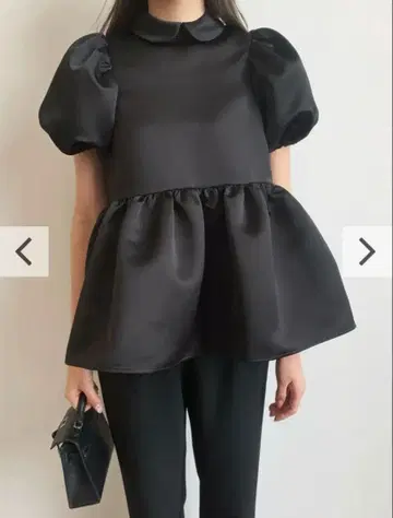 벌스데이 바쉬 CLARISSE PEARL BUTTON TOPS