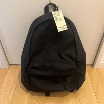 무인양품 어깨 부담을 줄이는 발수 럭색 블랙