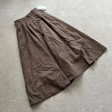 미사용 택 포함 미라 오웬 플레어 롱 스커트 코듀로이 사이즈 1