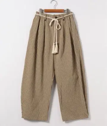 [ 새상품급 ] 니코앤드*Make stuff 25*포와또 마린 턱 팬츠