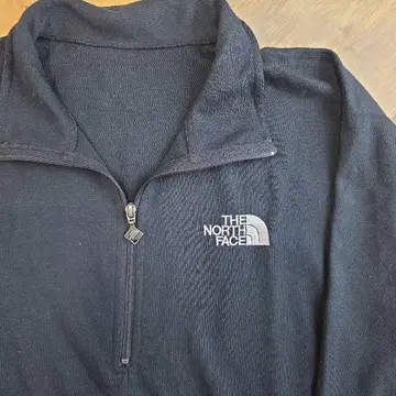 THE NORTH FACE 블랙 집업 스웨터 y45