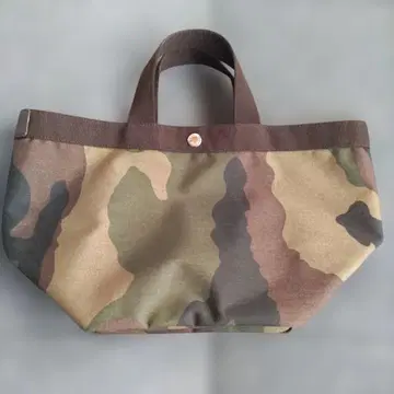 에르베샤 펠리에 카모플라쥬 토트