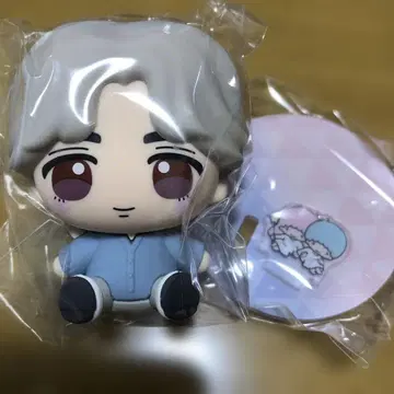 SEVENTEEN 산리오 에스쿱스 피규어