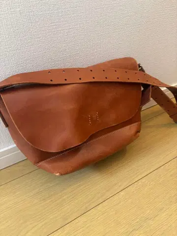 호크 컴퍼니 H1203 마노 페스티벌 가죽 숄더백