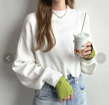 Futier land 후티아랜드 엄지 구멍 달린 암커버풍 니트