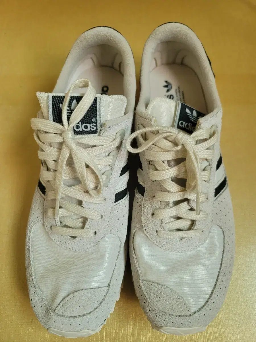 Adidas sneakers 280mm