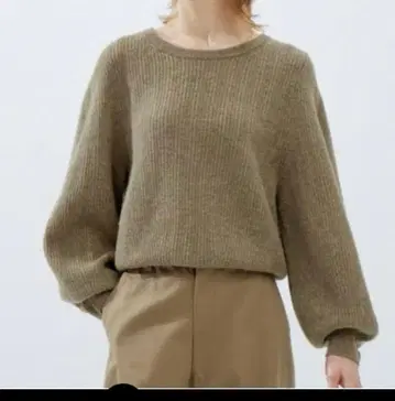 [ UNIQLO U ] 프리미엄 라무 볼륨 슬리브 스웨터 XXL 사이즈